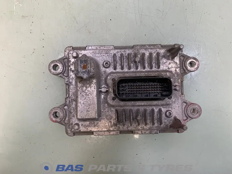 Volvo  - Elektroniskais vadības bloks (ECU) - Kravas automašīna: foto 2 Volvo  - Elektroniskais vadības bloks (ECU) - Kravas automašīna: foto 2