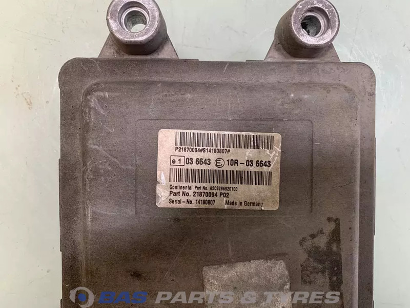 Volvo  - Elektroniskais vadības bloks (ECU) - Kravas automašīna: foto 3 Volvo  - Elektroniskais vadības bloks (ECU) - Kravas automašīna: foto 3