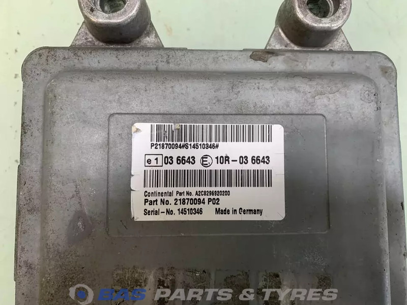 Volvo  - Elektroniskais vadības bloks (ECU) - Kravas automašīna: foto 3 Volvo  - Elektroniskais vadības bloks (ECU) - Kravas automašīna: foto 3