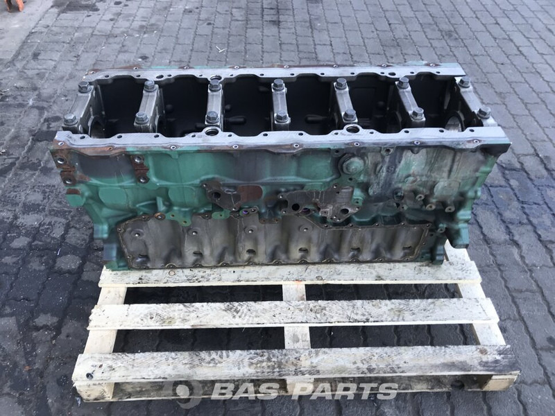 Volvo - Cilindru bloks - Kravas automašīna: foto 1 Volvo - Cilindru bloks - Kravas automašīna: foto 1