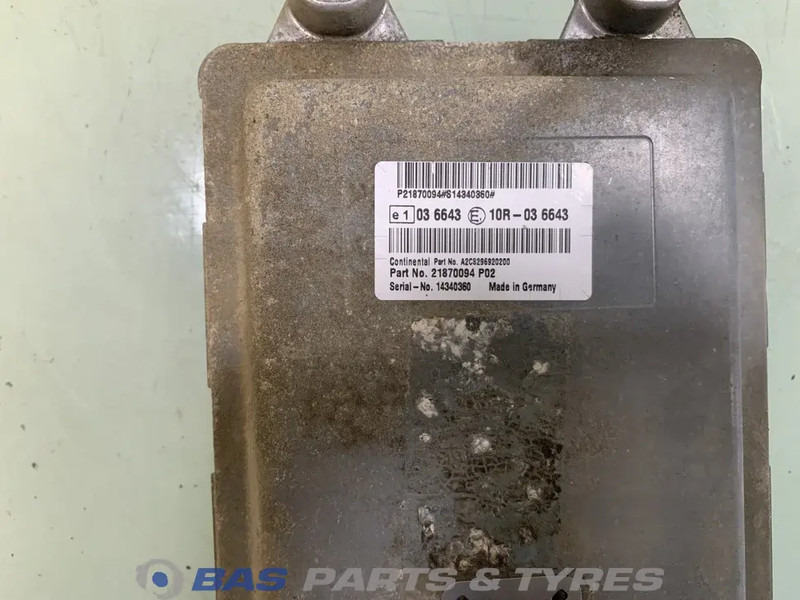 Volvo  - Elektroniskais vadības bloks (ECU) - Kravas automašīna: foto 3 Volvo  - Elektroniskais vadības bloks (ECU) - Kravas automašīna: foto 3