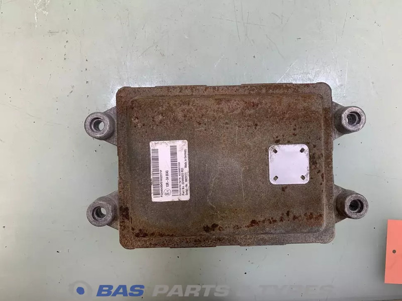 Volvo  - Elektroniskais vadības bloks (ECU) - Kravas automašīna: foto 2 Volvo  - Elektroniskais vadības bloks (ECU) - Kravas automašīna: foto 2