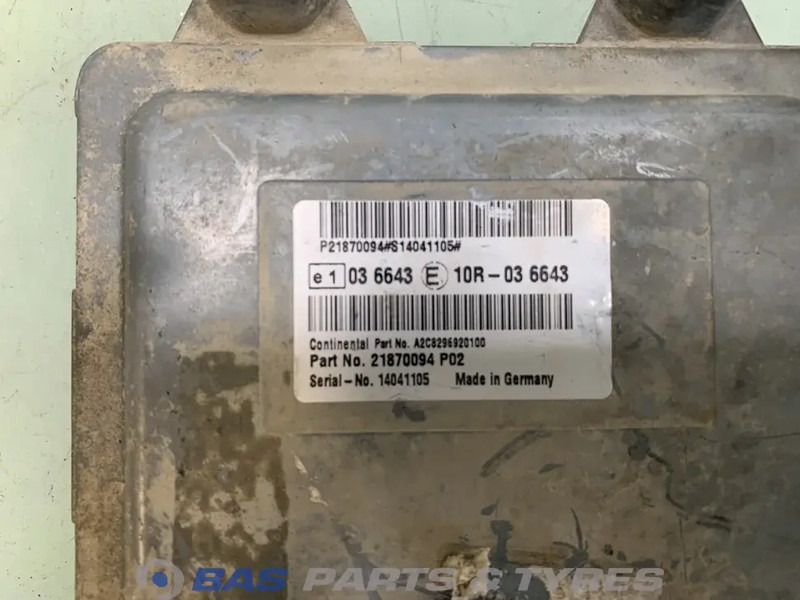Volvo  - Elektroniskais vadības bloks (ECU) - Kravas automašīna: foto 3 Volvo  - Elektroniskais vadības bloks (ECU) - Kravas automašīna: foto 3