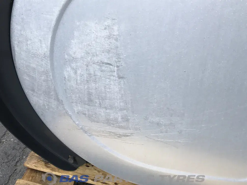 Volvo  - Degvielas tvertne - Kravas automašīna: foto 5 Volvo  - Degvielas tvertne - Kravas automašīna: foto 5