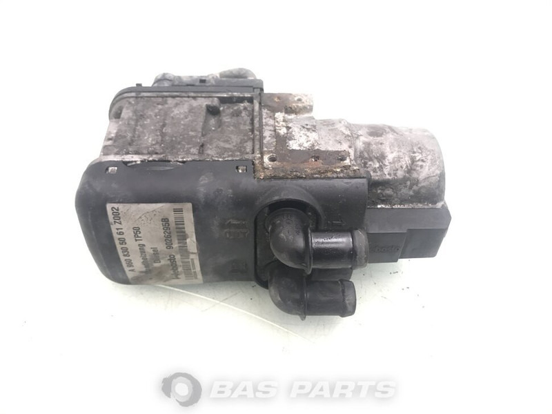 Webasto TP50 Standkachel A 001 830 31 20 - Apsilde/ Ventilācija - Kravas automašīna: foto 1 Webasto TP50 Standkachel A 001 830 31 20 - Apsilde/ Ventilācija - Kravas automašīna: foto 1