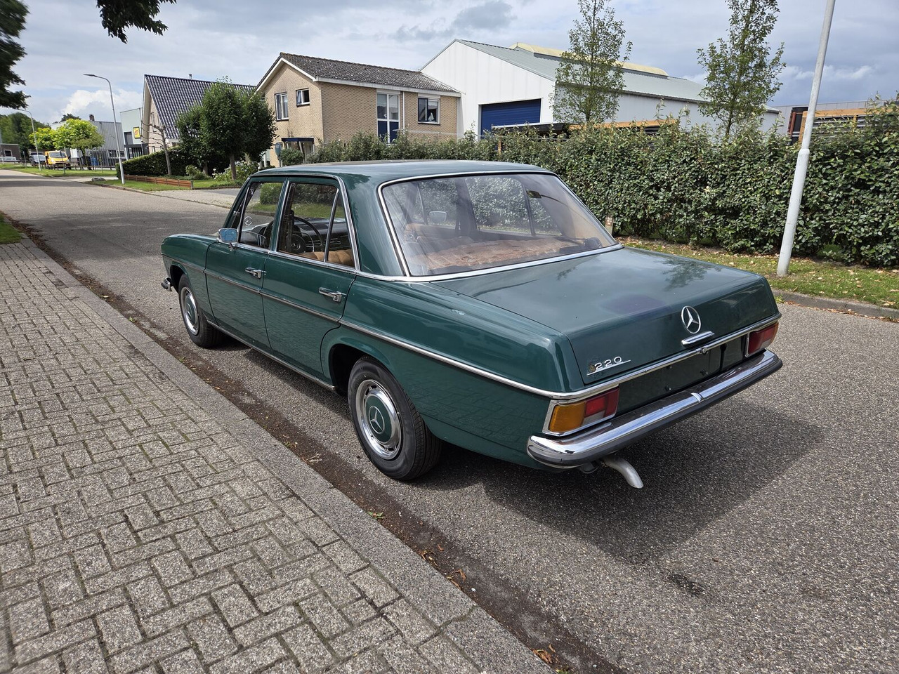 Mercedes-Benz 220 (W115) sedan - Sedans: foto 5 Mercedes-Benz 220 (W115) sedan - Sedans: foto 5