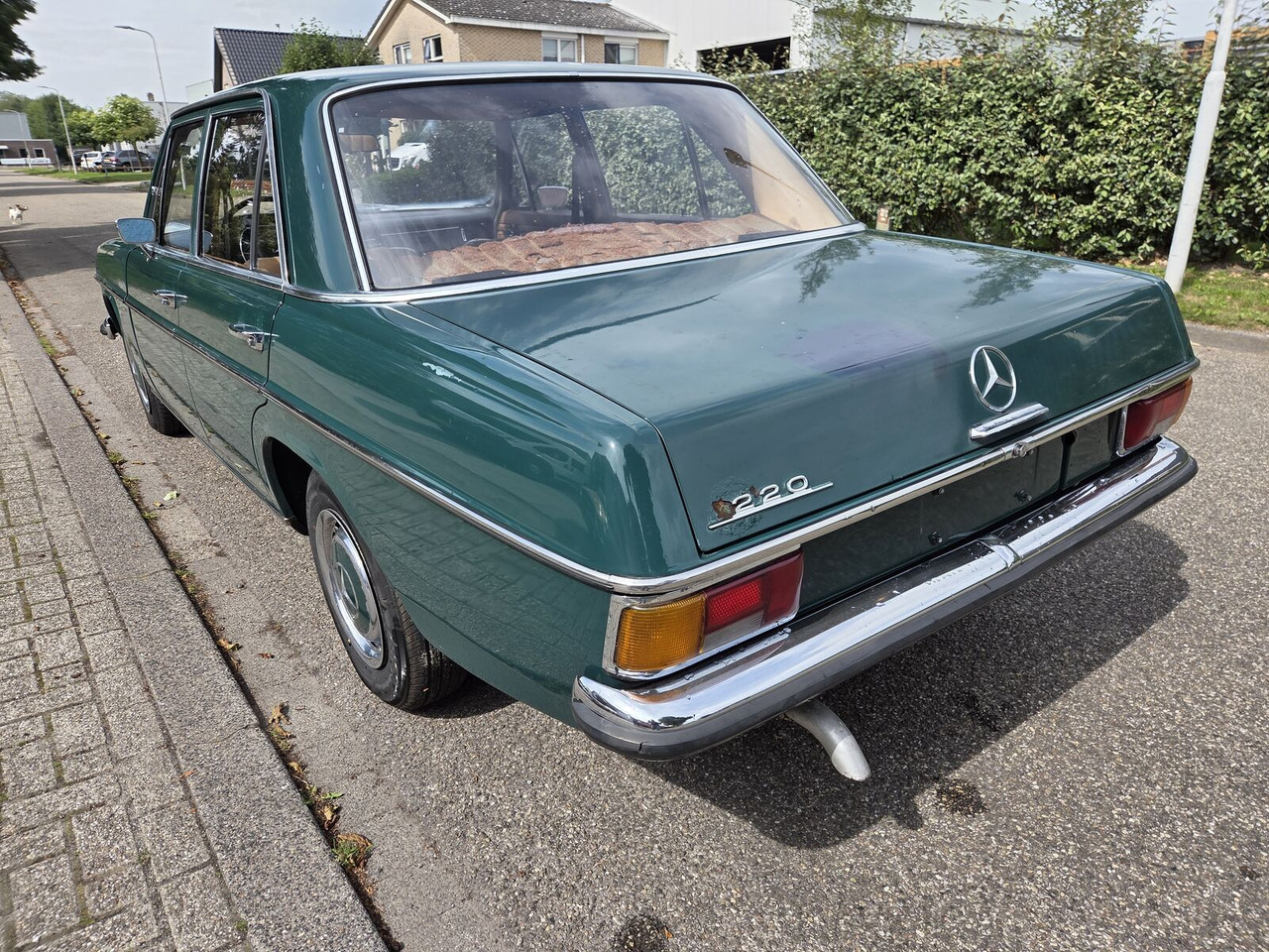 Mercedes-Benz 220 (W115) sedan - Sedans: foto 5 Mercedes-Benz 220 (W115) sedan - Sedans: foto 5