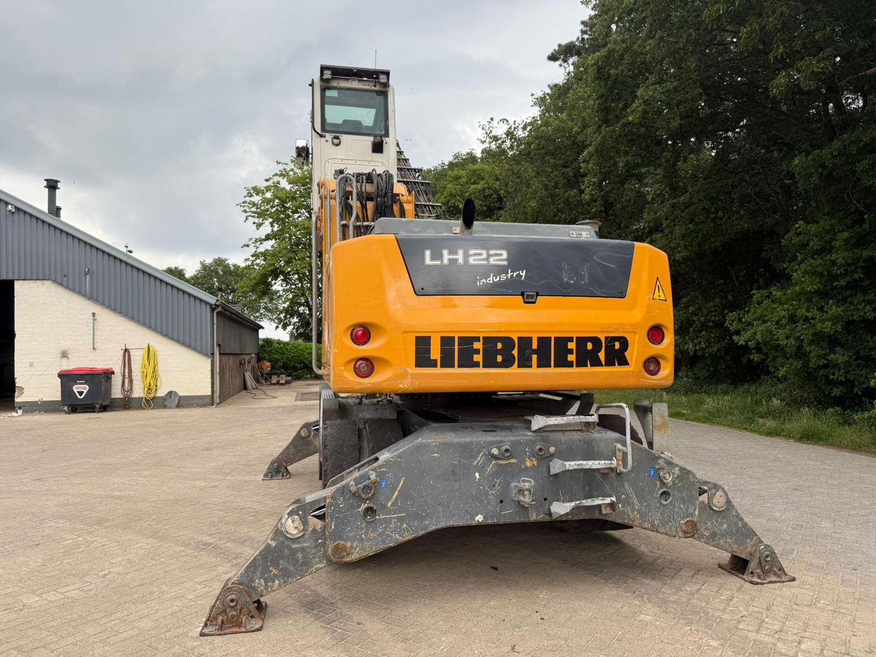 LIEBHERR LH22M - Atkritumu iekrāvējs: foto 1 LIEBHERR LH22M - Atkritumu iekrāvējs: foto 1