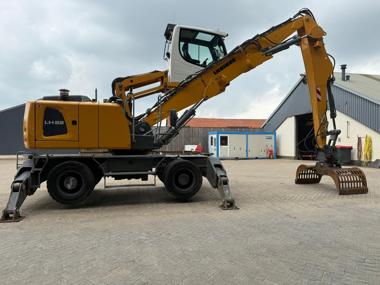 LIEBHERR LH22M - Atkritumu iekrāvējs: foto 3 LIEBHERR LH22M - Atkritumu iekrāvējs: foto 3