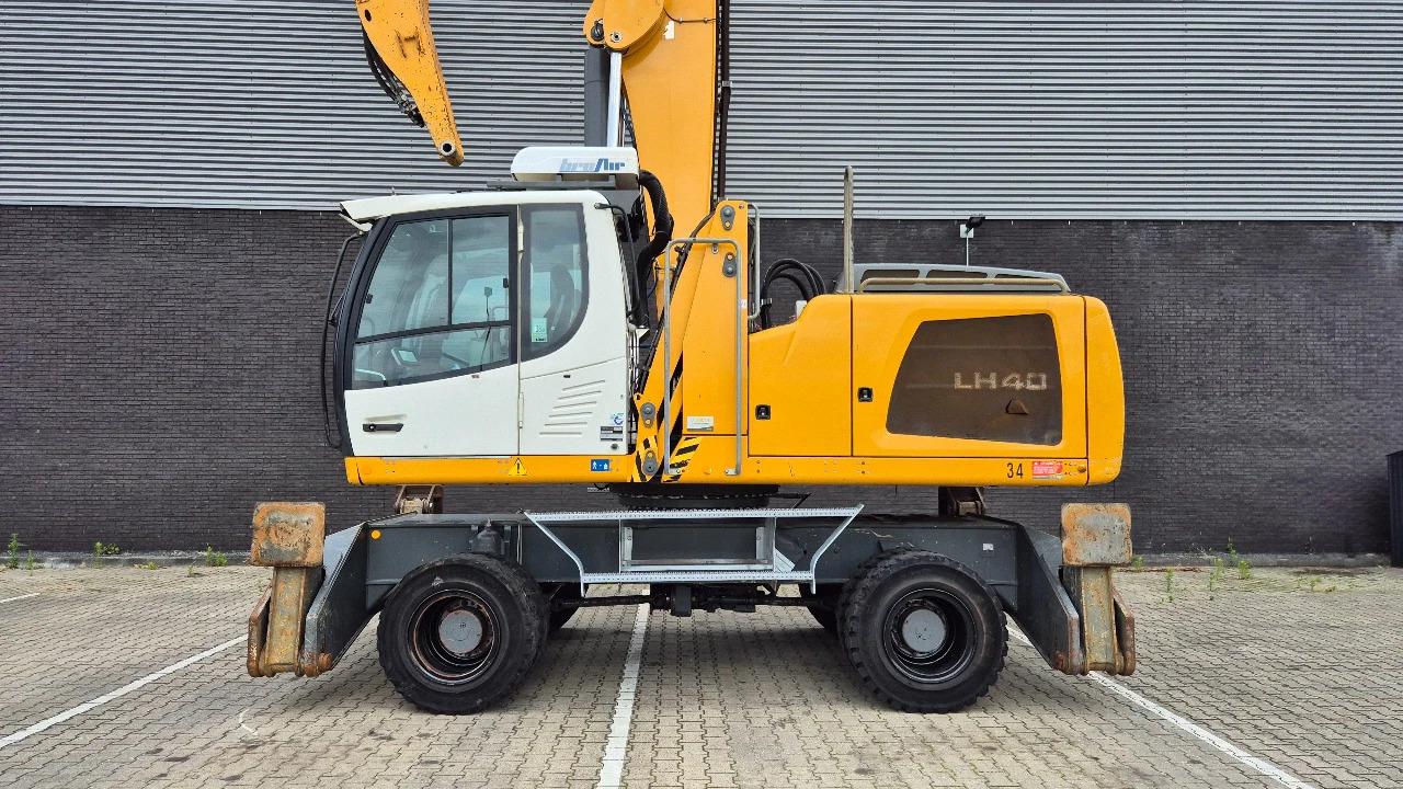 LIEBHERR LH40M - Atkritumu iekrāvējs: foto 4 LIEBHERR LH40M - Atkritumu iekrāvējs: foto 4