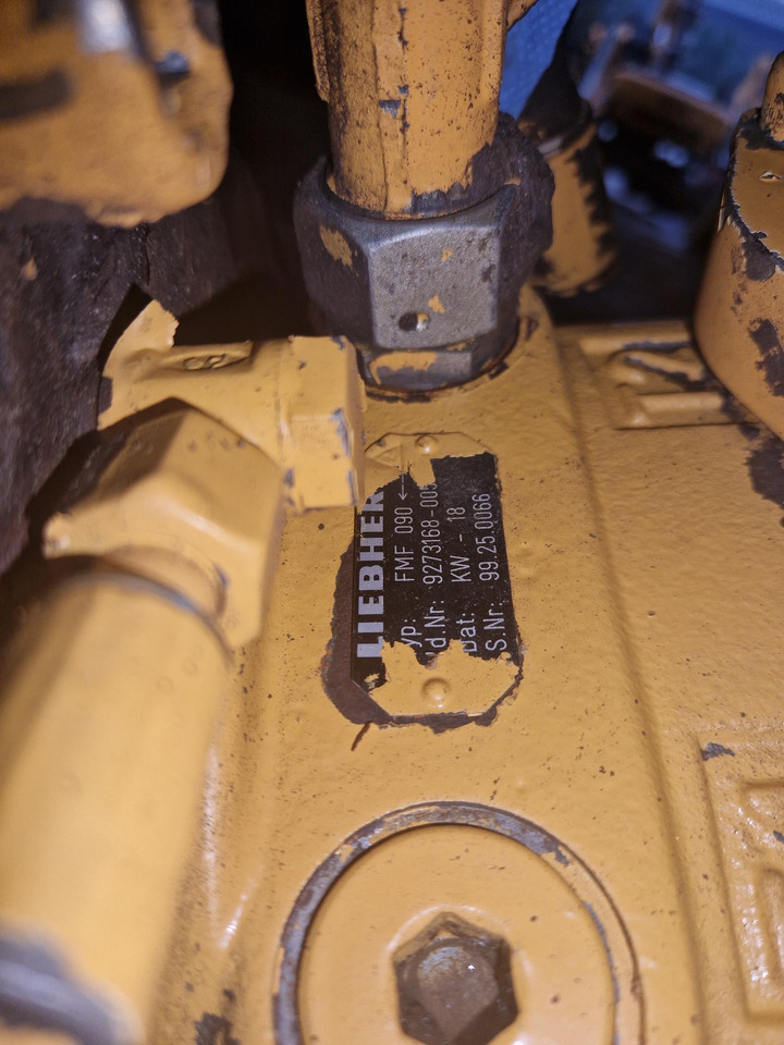 MOTOR DE GIRO FMF090 R944 - Hidrauliskais motors - Celtniecības tehnika: foto 3 MOTOR DE GIRO FMF090 R944 - Hidrauliskais motors - Celtniecības tehnika: foto 3