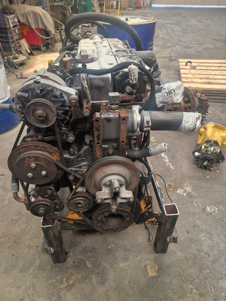 MOTOR DEUTZ BF4M1013E - Dzinējs - Celtniecības tehnika: foto 2 MOTOR DEUTZ BF4M1013E - Dzinējs - Celtniecības tehnika: foto 2