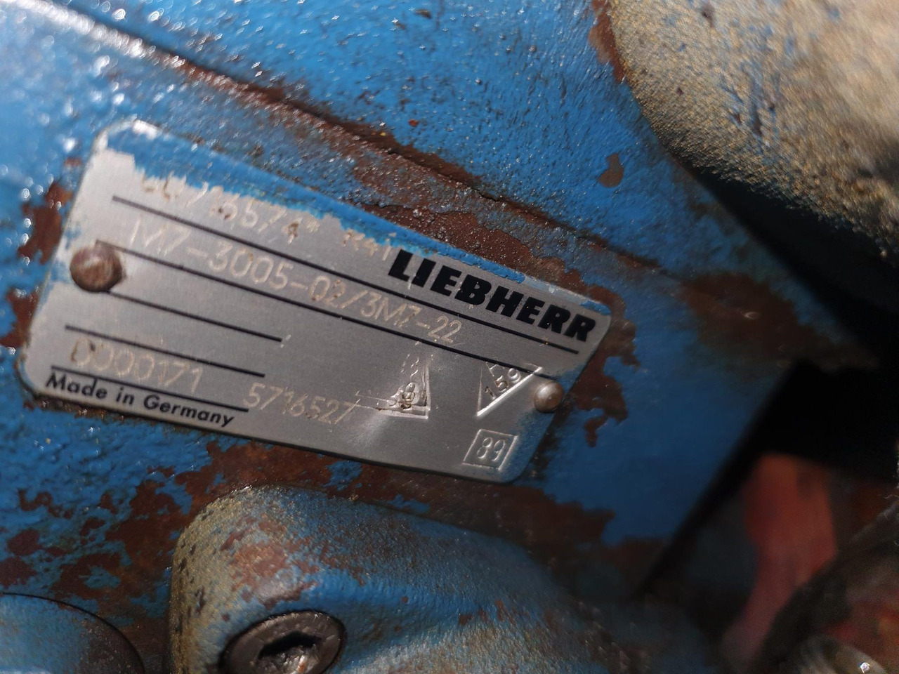 Distribuidor para Liebherr L564. M7305-02/3M7-22 - Rezerves daļa - Riteņu iekrāvējs: foto 2 Distribuidor para Liebherr L564. M7305-02/3M7-22 - Rezerves daļa - Riteņu iekrāvējs: foto 2