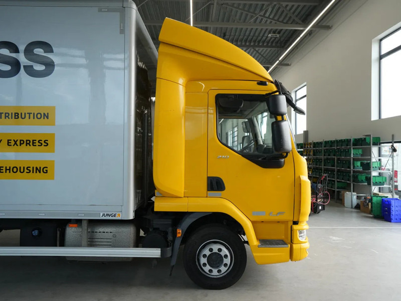 DAF LF 210 FA, 12t, Gesloten Bak, Laadklep 1,5t, Zijdeur, New Apk - Kravas automašīna ar slēgto virsbūvi: foto 4 DAF LF 210 FA, 12t, Gesloten Bak, Laadklep 1,5t, Zijdeur, New Apk - Kravas automašīna ar slēgto virsbūvi: foto 4