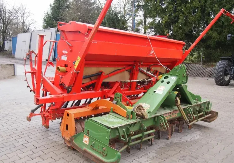 Agregat uprawowo-siewny Kuhn KE303 i INTEGRA 3000 2009 Agrebat uprawowo siewny, brona aktywna AMAZONE i KUHN - Kombinētā sējmašīna: foto 1 Agregat uprawowo-siewny Kuhn KE303 i INTEGRA 3000 2009 Agrebat uprawowo siewny, brona aktywna AMAZONE i KUHN - Kombinētā sējmašīna: foto 1