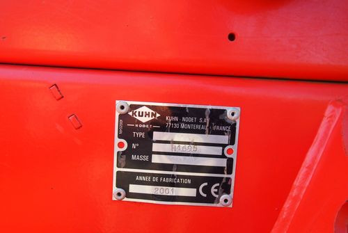 Kombinētā sējmašīna Agregat uprawowo-siewny Kuhn Kuhn HRB302D I INTEGRA 3000 2002 Brona wirowa + siewnik KUHN agregat uprawowo-siewny 3m: foto 9 Kombinētā sējmašīna Agregat uprawowo-siewny Kuhn Kuhn HRB302D I INTEGRA 3000 2002 Brona wirowa + siewnik KUHN agregat uprawowo-siewny 3m: foto 9