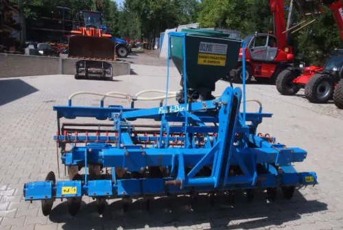 Agregat uprawowo-siewny Rabe Werk 2011 3m brona talerzowa z siewnikiem do poplonów - Kombinētā sējmašīna: foto 1 Agregat uprawowo-siewny Rabe Werk 2011 3m brona talerzowa z siewnikiem do poplonów - Kombinētā sējmašīna: foto 1