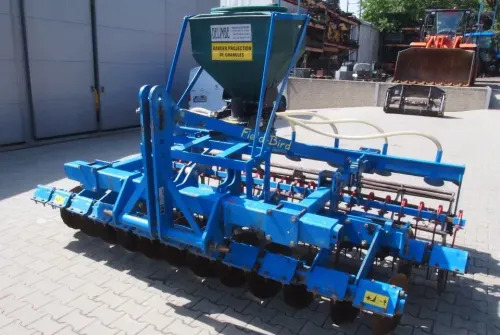 Agregat uprawowo-siewny Rabe Werk 2011 3m brona talerzowa z siewnikiem do poplonów - Kombinētā sējmašīna: foto 3 Agregat uprawowo-siewny Rabe Werk 2011 3m brona talerzowa z siewnikiem do poplonów - Kombinētā sējmašīna: foto 3