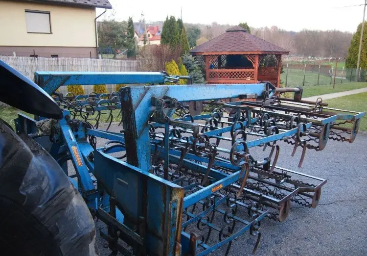 Agregat uprawowy Rabe Werk szerokość robocza 4,7m - Augsnes apstrādes tehnika: foto 5 Agregat uprawowy Rabe Werk szerokość robocza 4,7m - Augsnes apstrādes tehnika: foto 5