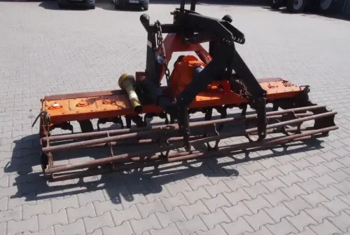 Agregat uprawowy brona aktywna Maschio 300 1998 - Vertikālā augsnes frēze: foto 4 Agregat uprawowy brona aktywna Maschio 300 1998 - Vertikālā augsnes frēze: foto 4