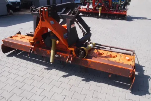 Agregat uprawowy brona aktywna Maschio 300 1998 - Vertikālā augsnes frēze: foto 5 Agregat uprawowy brona aktywna Maschio 300 1998 - Vertikālā augsnes frēze: foto 5