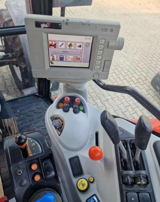 Traktors Ciągnik Massey Ferguson MF 7480 TV 2008 Massey Ferguson 7480 Dyna-TV: foto 9 Traktors Ciągnik Massey Ferguson MF 7480 TV 2008 Massey Ferguson 7480 Dyna-TV: foto 9