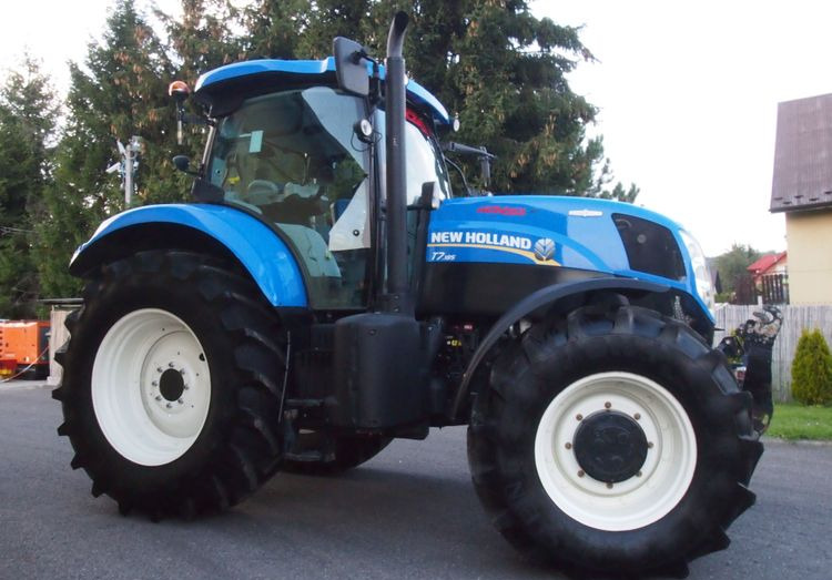 Ciągnik New Holland T7.185 2013 New Holland Autocommand i TUZ - Traktors: foto 4 Ciągnik New Holland T7.185 2013 New Holland Autocommand i TUZ - Traktors: foto 4