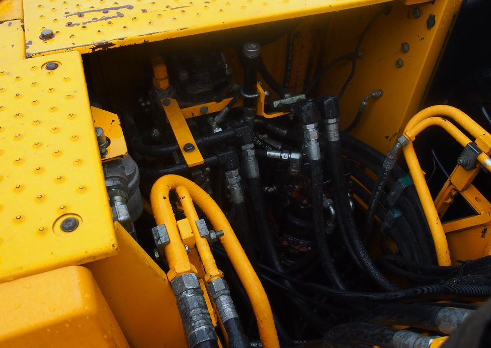 Koparka gąsienicowa JCB JS160LC 2011 - Kāpurķēžu ekskavators: foto 5 Koparka gąsienicowa JCB JS160LC 2011 - Kāpurķēžu ekskavators: foto 5