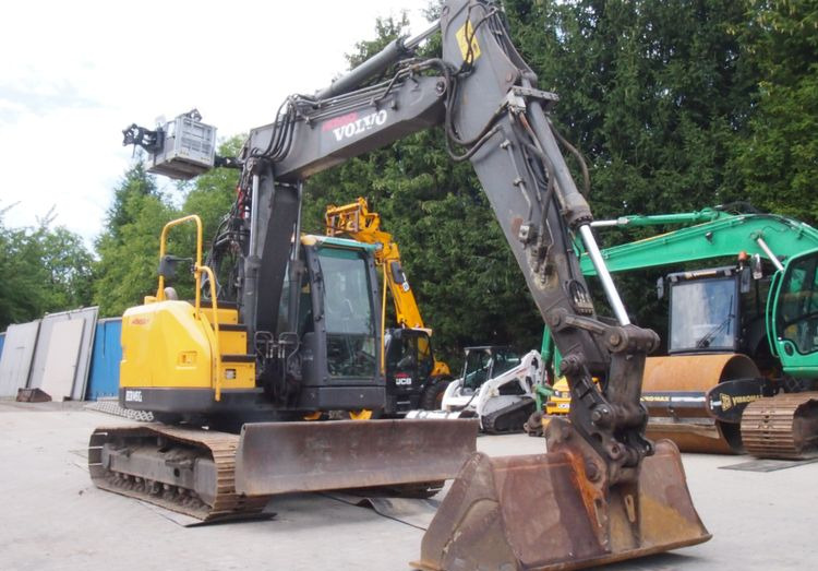 Koparka gąsienicowa Volvo ECR145D 2010 KOPARKA VOLVO - Kāpurķēžu ekskavators: foto 2 Koparka gąsienicowa Volvo ECR145D 2010 KOPARKA VOLVO - Kāpurķēžu ekskavators: foto 2