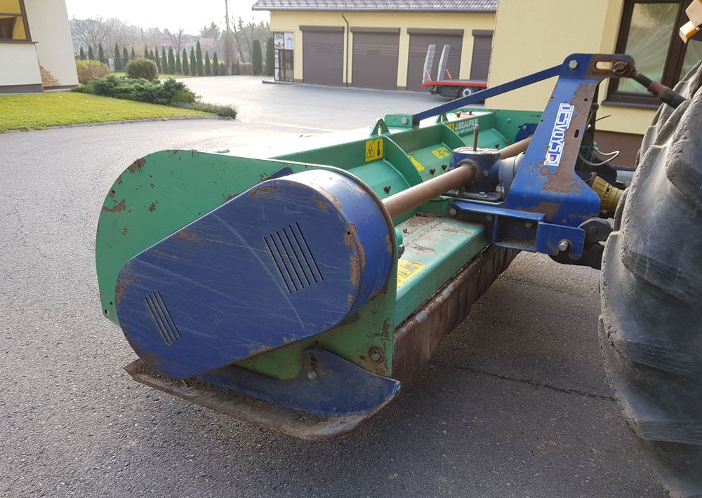 Kosiarka bijakowa Desvoys BH DR4 2011 - Pļaujmašīna-smalcinātājs: foto 1 Kosiarka bijakowa Desvoys BH DR4 2011 - Pļaujmašīna-smalcinātājs: foto 1