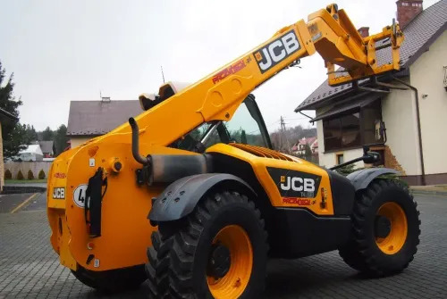 Ładowarka teleskopowa JCB 536-70 agri 2015 agri - Teleskopiskais iekrāvējs: foto 3 Ładowarka teleskopowa JCB 536-70 agri 2015 agri - Teleskopiskais iekrāvējs: foto 3