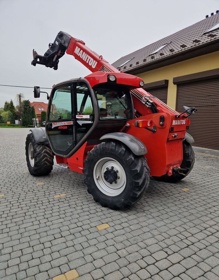 Ładowarka teleskopowa Manitou MLT 735-120 LSU 2012 Ładowarka teleskopowa Manitou MLT 735-120 LSU - Teleskopiskais iekrāvējs: foto 3 Ładowarka teleskopowa Manitou MLT 735-120 LSU 2012 Ładowarka teleskopowa Manitou MLT 735-120 LSU - Teleskopiskais iekrāvējs: foto 3