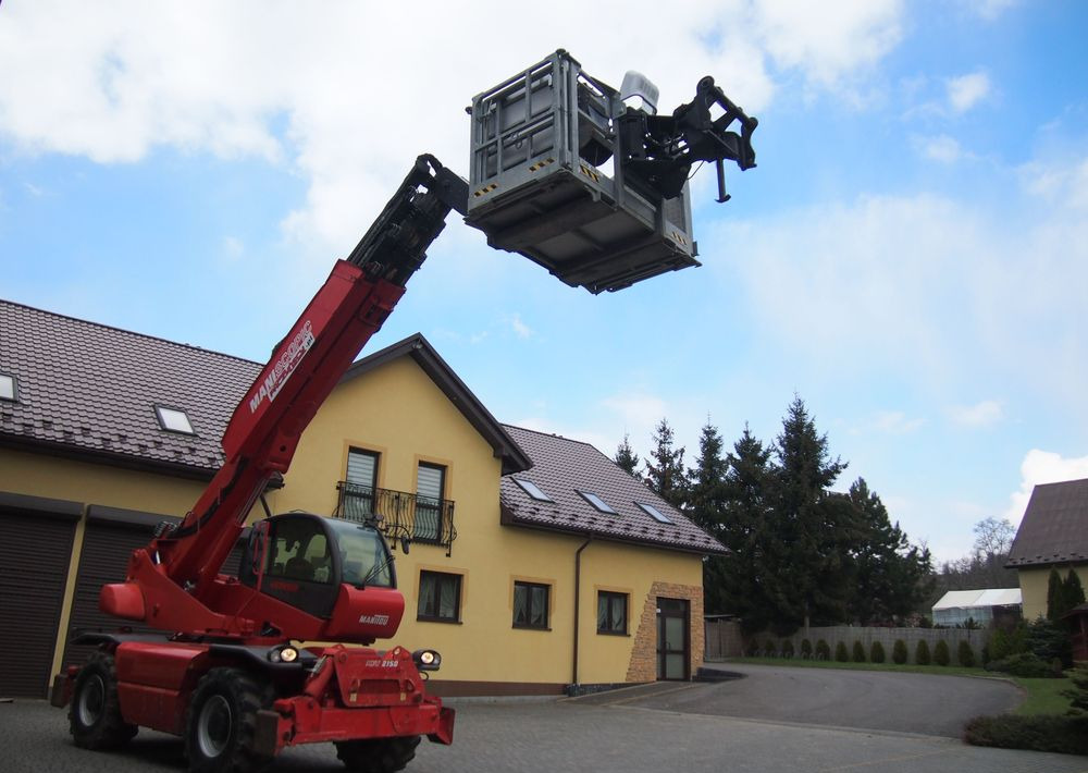 Ładowarka teleskopowa Manitou MRT 2150 Privilege MANITOU ważne UDT - Teleskopiskais iekrāvējs: foto 2 Ładowarka teleskopowa Manitou MRT 2150 Privilege MANITOU ważne UDT - Teleskopiskais iekrāvējs: foto 2