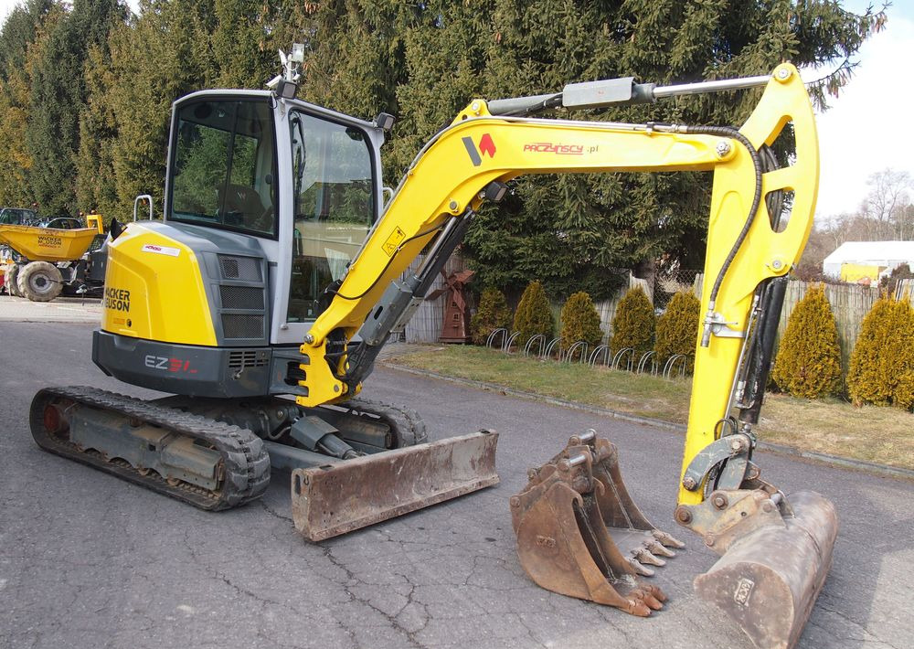 Minikoparka Wacker Neuson EZ36 2018 Minikoparka Wacker Neuson - Mini-ekskavators: foto 1 Minikoparka Wacker Neuson EZ36 2018 Minikoparka Wacker Neuson - Mini-ekskavators: foto 1