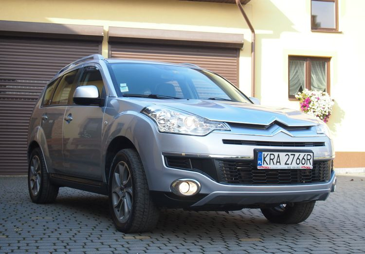 Samochód Citroen C-Crosser 2.2 HDI 2010 Samochód osobowy SUW 4x4 - Vieglā automašīna: foto 5 Samochód Citroen C-Crosser 2.2 HDI 2010 Samochód osobowy SUW 4x4 - Vieglā automašīna: foto 5
