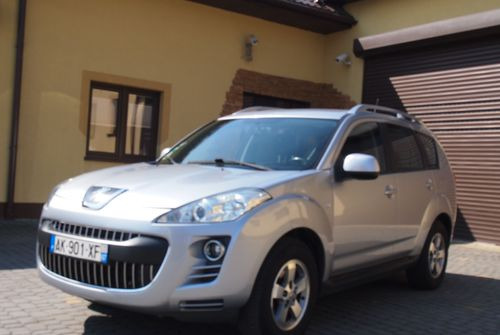 Samochód Peugeot 4007 2,2 HDI 7-osobowy 2009 Peugot 4007 7-osobowy 4x4 - Vieglā automašīna: foto 1 Samochód Peugeot 4007 2,2 HDI 7-osobowy 2009 Peugot 4007 7-osobowy 4x4 - Vieglā automašīna: foto 1