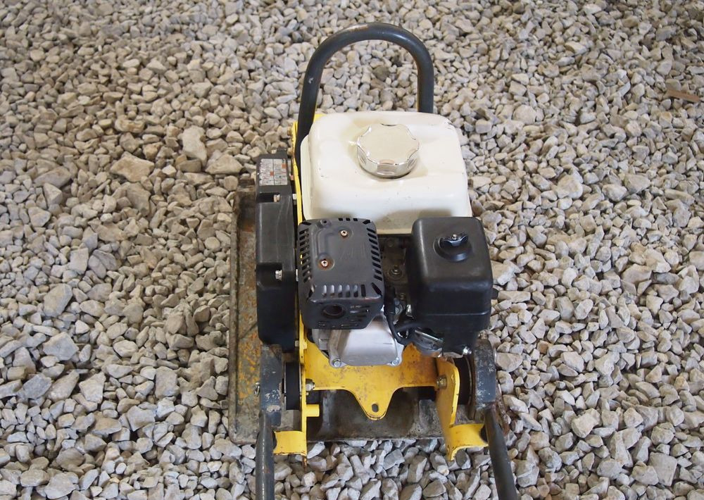 Ubijarka Bomag BVP 18/45 2019 Zagęszczarka Bomag 91 - Vibrobliete: foto 2 Ubijarka Bomag BVP 18/45 2019 Zagęszczarka Bomag 91 - Vibrobliete: foto 2