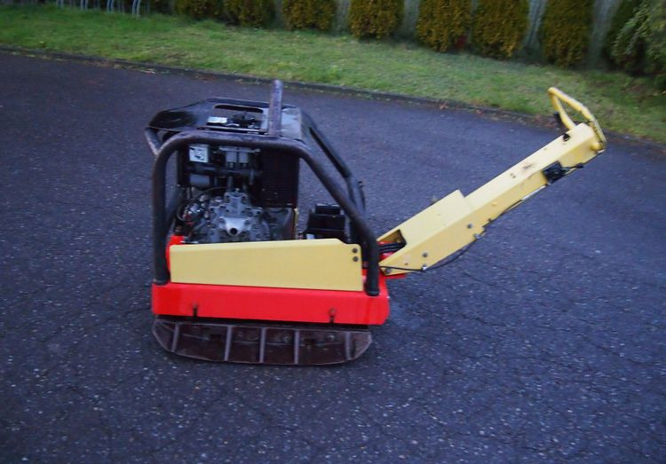 Ubijarka Dynapac Dynapac lg500 2010 Zagęszczarka Dynapac LG500 - Vibrobliete: foto 4 Ubijarka Dynapac Dynapac lg500 2010 Zagęszczarka Dynapac LG500 - Vibrobliete: foto 4