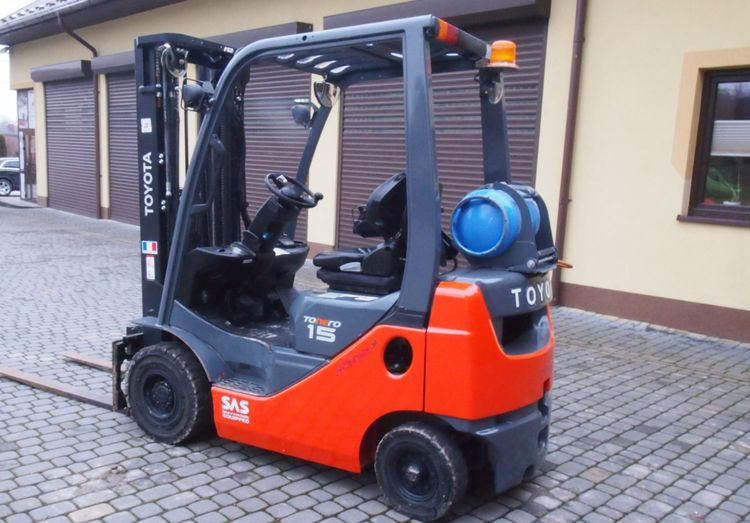 Wózek widłowy Toyota 8FGF15 2018 TRIPLEX system SAS (blokowanie tylnej osi) - Gāzes iekrāvējs: foto 4 Wózek widłowy Toyota 8FGF15 2018 TRIPLEX system SAS (blokowanie tylnej osi) - Gāzes iekrāvējs: foto 4