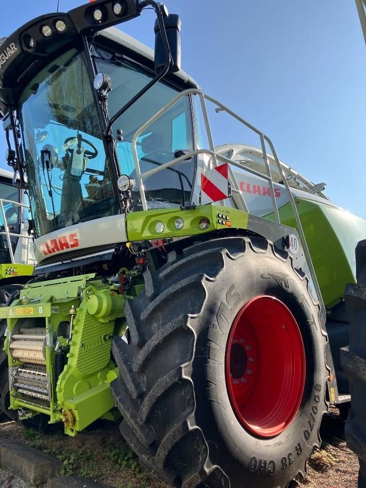 Claas Jaguar 950 - Lopbarības kombains: foto 3 Claas Jaguar 950 - Lopbarības kombains: foto 3