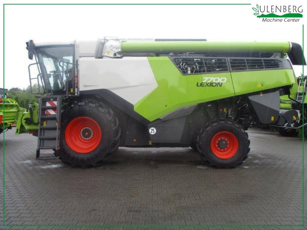 Claas LEXION 7700 - Labības kombains: foto 3 Claas LEXION 7700 - Labības kombains: foto 3