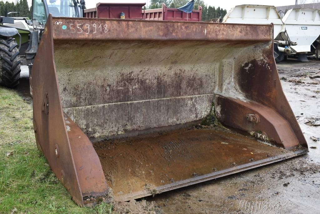 ŁYŻKA WYSOKIEGO ZAŁADUNKU VOLVO - Kauss - Celtniecības tehnika: foto 5 ŁYŻKA WYSOKIEGO ZAŁADUNKU VOLVO - Kauss - Celtniecības tehnika: foto 5