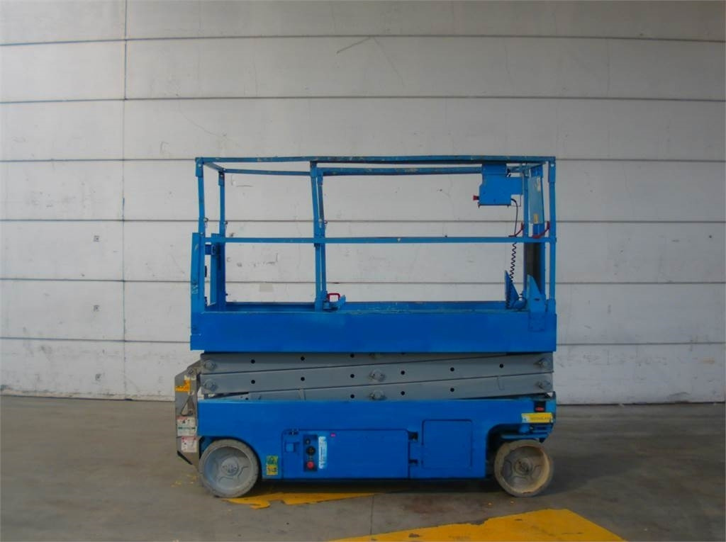 Genie GS2032 - Šķērveida pacēlājs: foto 1 Genie GS2032 - Šķērveida pacēlājs: foto 1