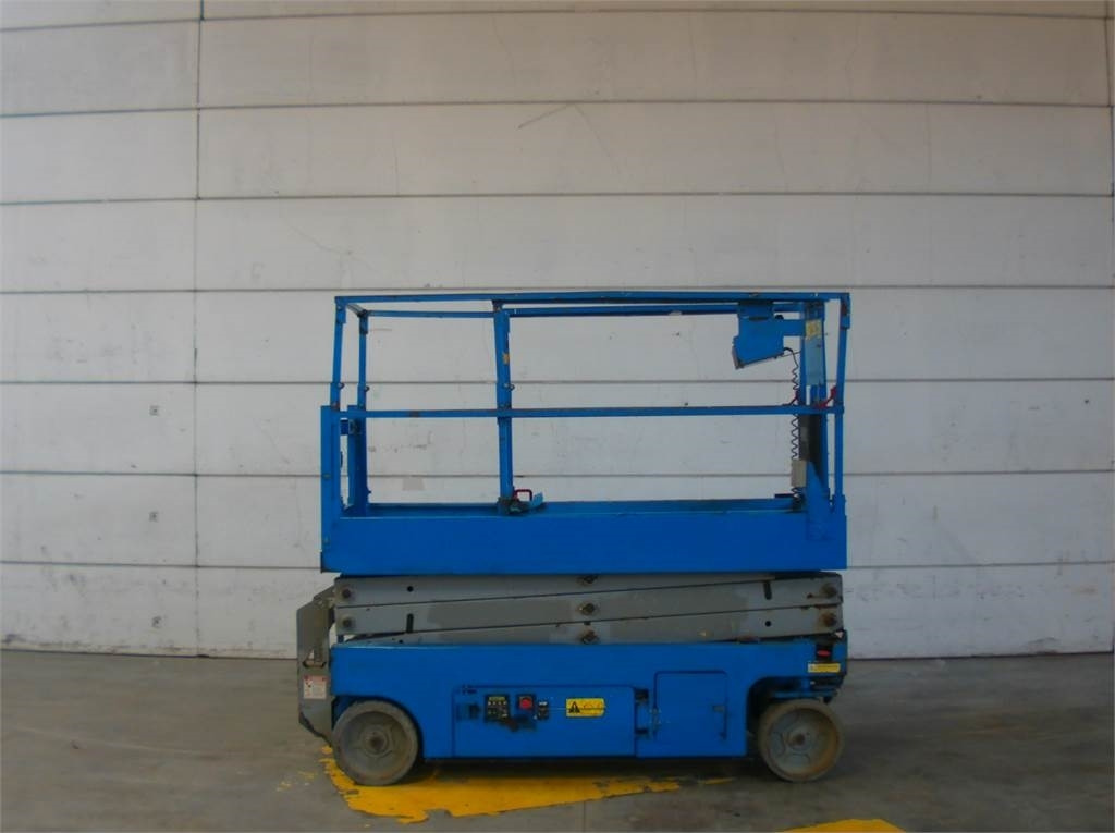 Genie GS2032 - Šķērveida pacēlājs: foto 1 Genie GS2032 - Šķērveida pacēlājs: foto 1