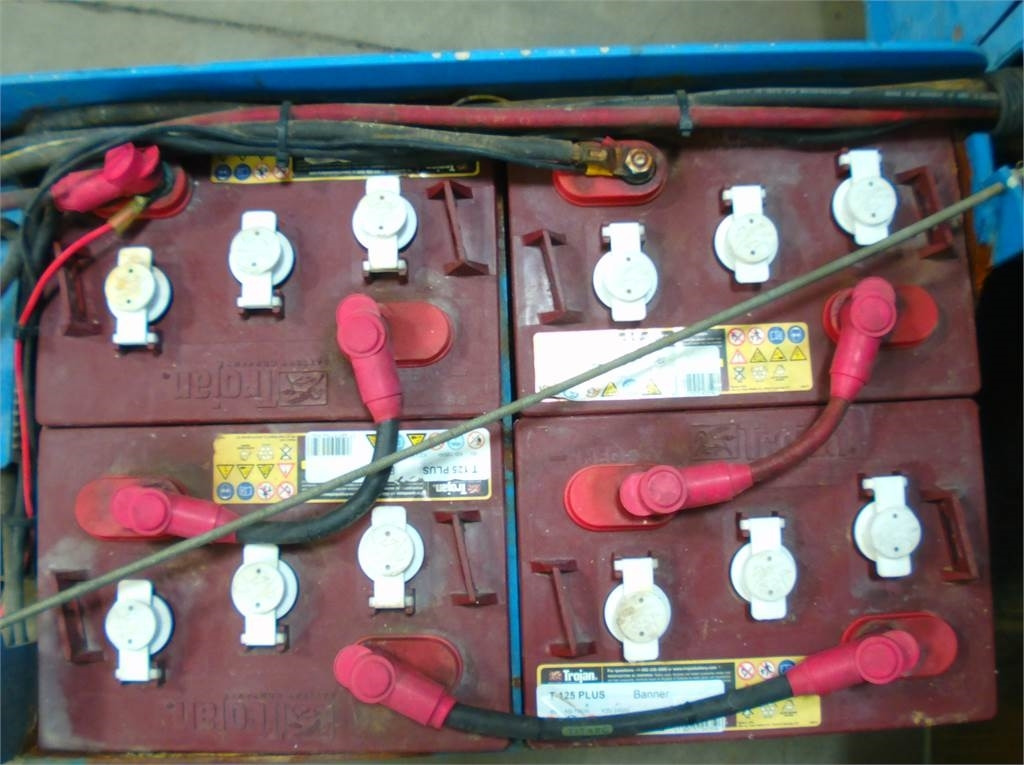 Genie GS2032 - Šķērveida pacēlājs: foto 5 Genie GS2032 - Šķērveida pacēlājs: foto 5