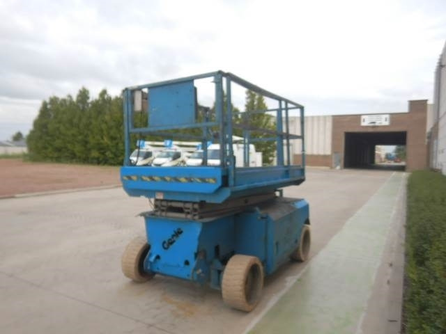 Genie GS3268DC - Šķērveida pacēlājs: foto 4 Genie GS3268DC - Šķērveida pacēlājs: foto 4