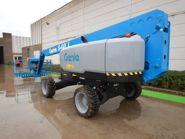 Genie S60J - Teleskopiskais pacēlājs: foto 3 Genie S60J - Teleskopiskais pacēlājs: foto 3