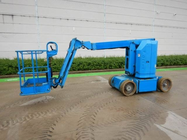 Genie Z30-20N - Izlices pacēlājs: foto 3 Genie Z30-20N - Izlices pacēlājs: foto 3