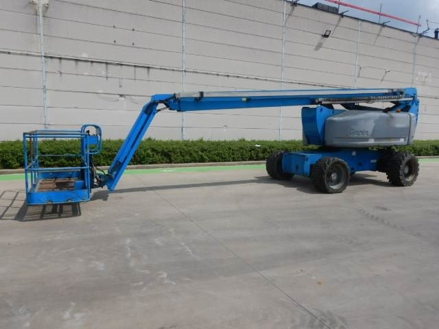 Genie Z80-60RT - Izlices pacēlājs: foto 3 Genie Z80-60RT - Izlices pacēlājs: foto 3