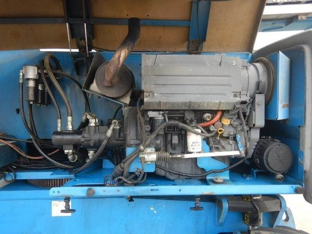 Genie Z80-60RT - Izlices pacēlājs: foto 5 Genie Z80-60RT - Izlices pacēlājs: foto 5